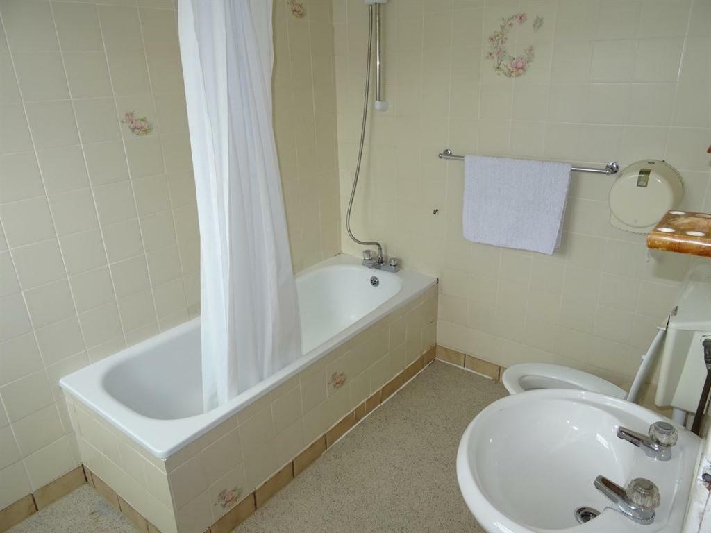 Abreakaway Lodge Newquay  Room photo